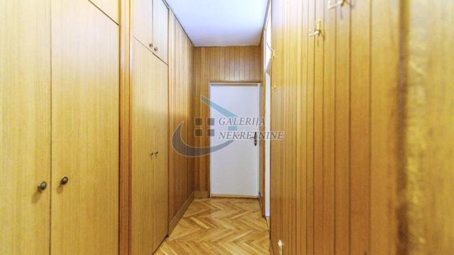 Stan, Dvoiposoban, Prodaja, 68m2, Medaković 2, Voždovac, Radovana Simića Cige