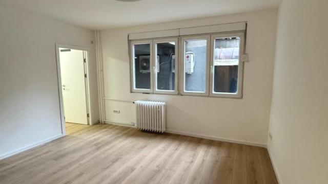 Stan, Jednoiposoban, Izdavanje, 34m2, Krunska, Vračar, Kneginje Zorke