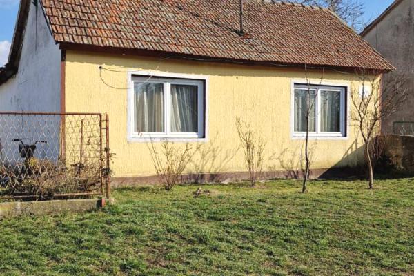 prodaja, kuca,
krcedin-opstina-indjija, 816233, cetvorosoban-jovana-vuksana