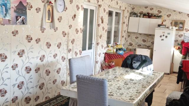 Kuća, četvorosoban, Prodaja, 153m2, Krčedin, Okolno mesto, Jovana Vuksana