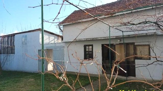 Kuća, Prodaja, 300m2, Starčevo, Okolno mesto, Pančevo