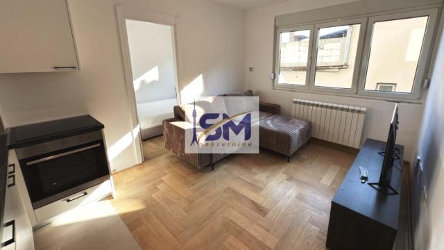 Stan, Dvosoban, Izdavanje, 30m2, Ugrinovačka, Zemun, Banatska