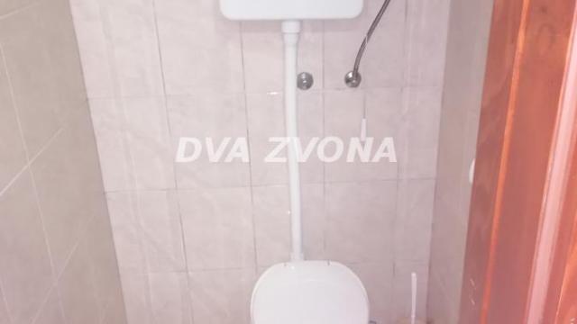 Poslovni prostor, Prodaja, 2000m2, Širi centar, Gradska lokacija, Ada