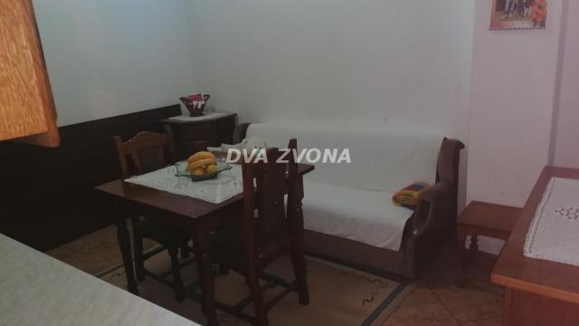 Poslovni prostor, Prodaja, 2000m2, Širi centar, Gradska lokacija, Ada