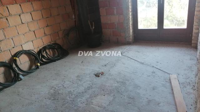 Poslovni prostor, Prodaja, 2000m2, Širi centar, Gradska lokacija, Ada