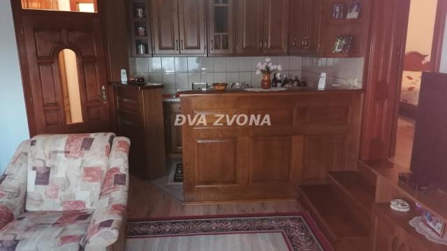 Poslovni prostor, Prodaja, 2000m2, Širi centar, Gradska lokacija, Ada