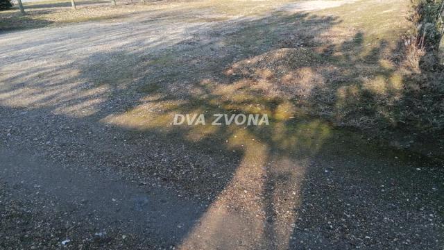Poslovni prostor, Prodaja, 2000m2, Širi centar, Gradska lokacija, Ada
