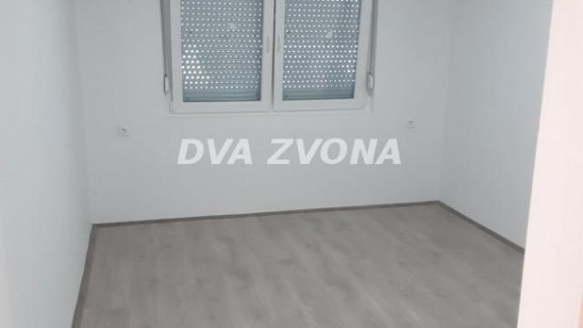 Kuća, Trosoban, Prodaja, 80m2, Bačko Gradište, Okolno mesto, Bečej