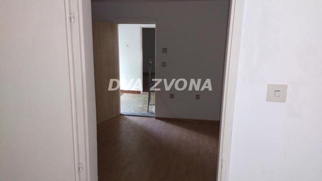 Kuća, Prodaja, 400m2, Sremska Kamenica, Petrovaradin, Novi Sad