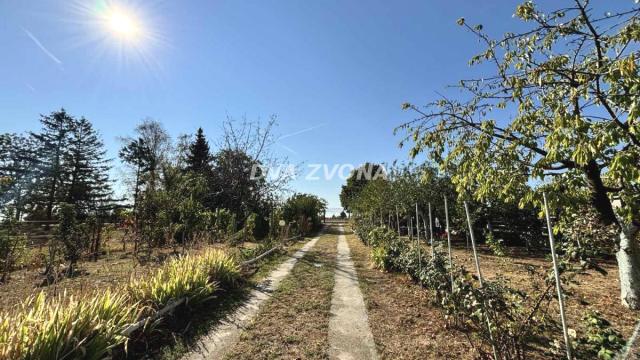 Kuća, četvorosoban, Prodaja, 100m2, Fruška Gora, Okolno mesto, Sremski Karlovci