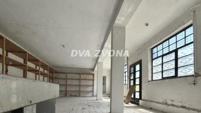 Poslovni prostor, Prodaja, 1496m2, Širi centar, Gradska lokacija, Stara Pazova
