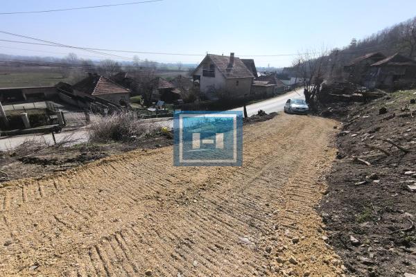 prodaja, plac,
ostrikovac-opstina-cuprija, 819398, plac