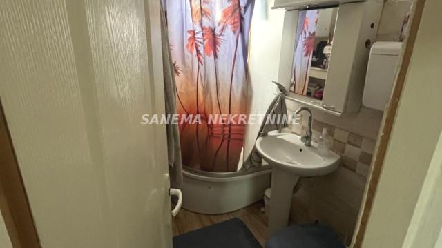 Stan, Trosoban, Prodaja, 66m2, Selenča, Gradska lokacija, Sombor