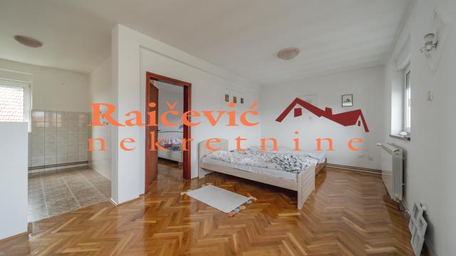 Kuća, Prodaja, 222m2, Mala Moštanica, Obrenovac, Kraljevica Marka