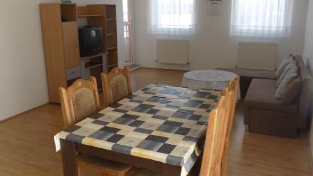Stan, Dvosoban, Izdavanje, 65m2, Centar, Gradska lokacija, Ćuprija