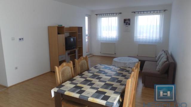 Stan, Dvosoban, Izdavanje, 65m2, Centar, Gradska lokacija, Ćuprija