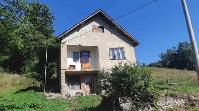 Kuća, Dvosoban, Prodaja, 100m2, Živica, Okolno mesto, Zivica