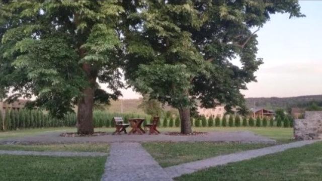 Kuća, Petosoban i veći, Prodaja, 300m2, Svileuva, Okolno mesto, Svileuva