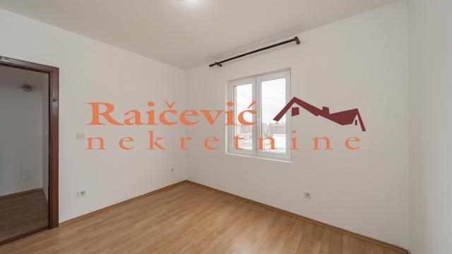 Stan, Trosoban, Prodaja, 54m2, Resnik, Rakovica, Edvarda Griga