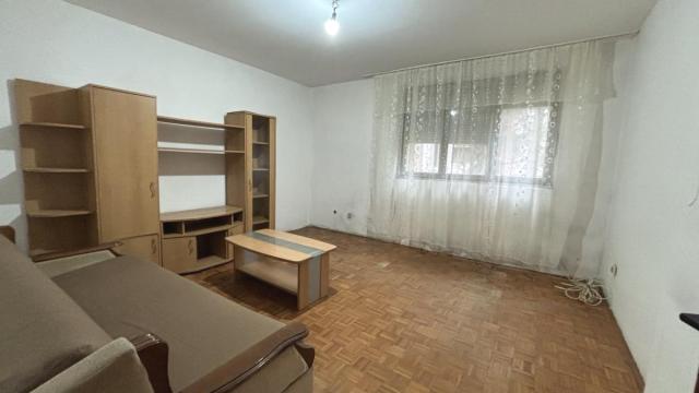 Stan, Troiposoban, Izdavanje, 75m2, Budžino brdo, Gradska lokacija, Jagodina
