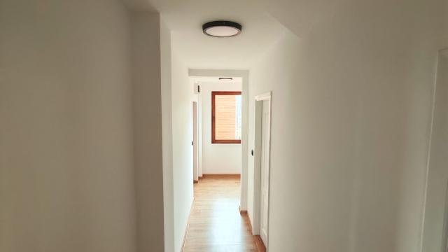 Stan, Troiposoban, Prodaja, 95m2, JNA