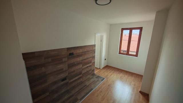 Stan, Troiposoban, Prodaja, 95m2, JNA
