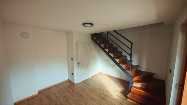 Stan, Troiposoban, Prodaja, 95m2, JNA