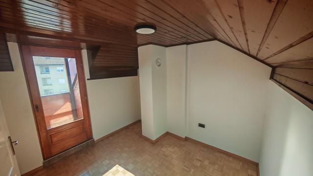Stan, Troiposoban, Prodaja, 95m2, JNA