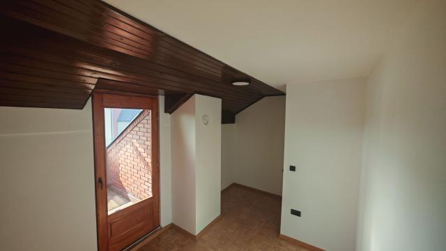 Stan, Troiposoban, Prodaja, 95m2, JNA