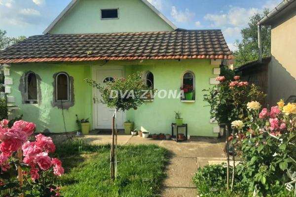 prodaja, kuca,
centar-grad-srbobran, 834363, trosoban