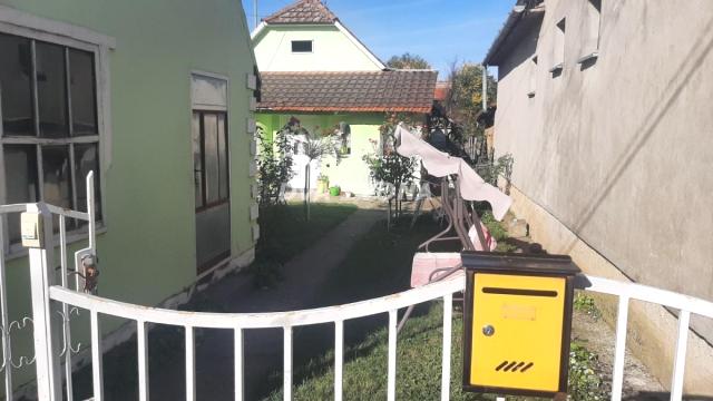 Kuća, Trosoban, Prodaja, 99m2, Centar, Gradska lokacija, Srbobran
