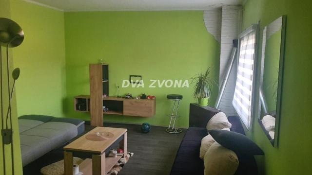 Kuća, Trosoban, Prodaja, 99m2, Centar, Gradska lokacija, Srbobran