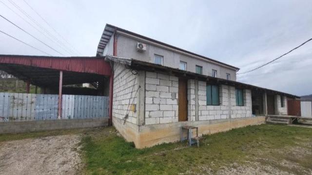 Kuća, Petosoban i veći, Prodaja, 690m2, Bogojevići, Okolno mesto, Bogojevici