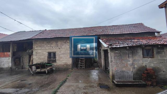 Kuća, Petosoban, Prodaja, 240m2, Batočina