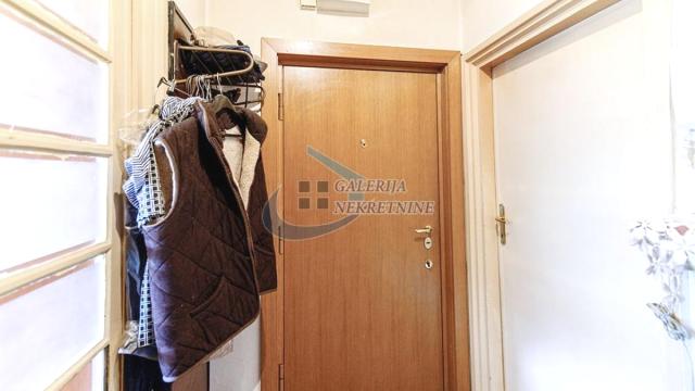 Stan, Jednosoban, Prodaja, 38m2, Dorćol, Stari grad, Strahinjića Bana