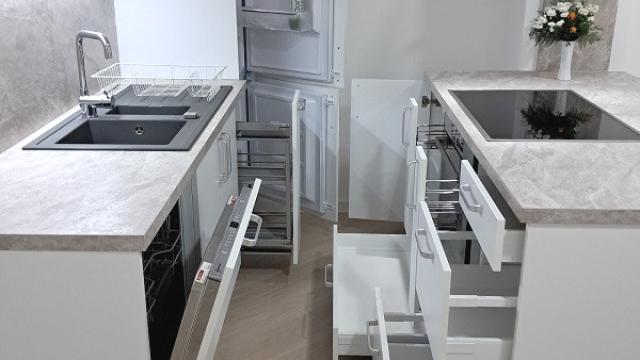 Kuća, četvoroiposoban, Prodaja, 90m2, Petrovaradin, Zeleznicki prilaz