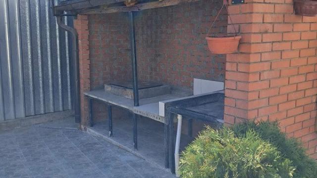 Kuća, četvoroiposoban, Prodaja, 90m2, Petrovaradin, Zeleznicki prilaz