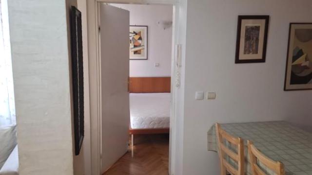 Stan, Trosoban, Izdavanje, 67m2, Kalenić pijaca, Vračar, Ivana Đaje