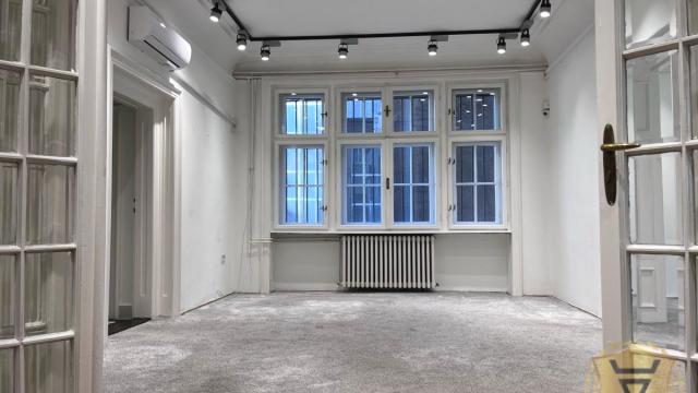 Stan, Petosoban, Izdavanje, 120m2, Krunska, Vračar, Krunska