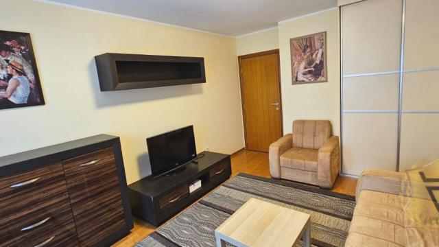 Stan, Dvosoban, Izdavanje, 62m2, Slavija, Vračar, Deligradska