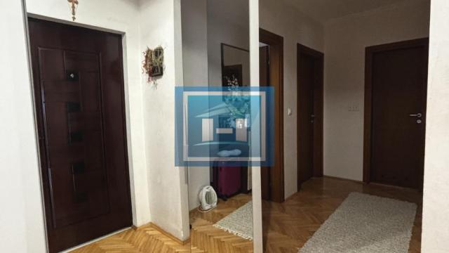 Stan, Troiposoban, Prodaja, 85m2, Centar, Gradska lokacija, Jagodina