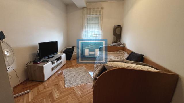 Stan, Troiposoban, Prodaja, 85m2, Centar, Gradska lokacija, Jagodina