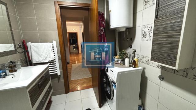 Stan, Troiposoban, Prodaja, 85m2, Centar, Gradska lokacija, Jagodina