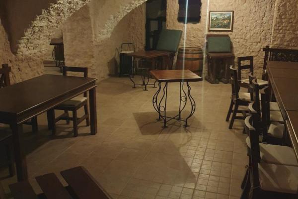 izdavanje, poslovni-prostor,
irig, 842637, dvosoban