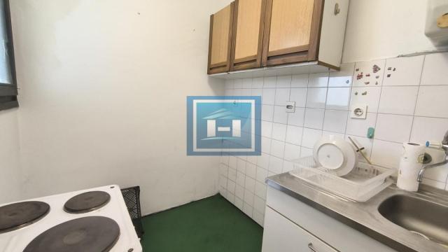 Stan, Prodaja, 27m2, Ćuprija