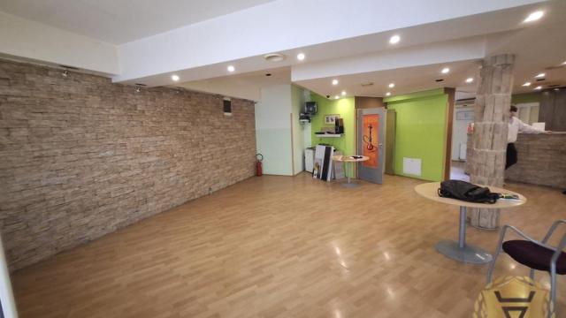 Poslovni prostor, Izdavanje, 550m2, Žarkovo, Čukarica, Ljubice Ivosevic Dimitrov