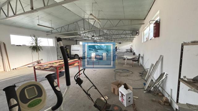 Poslovni prostor, Dvosoban, Prodaja, 400m2, Ribare, Okolno mesto, Jagodina