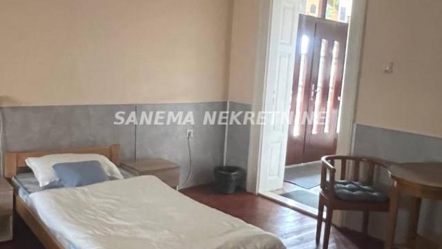 Kuća, četvorosoban, Izdavanje, 250m2, Svetozar Miletić, Okolno mesto, Sombor