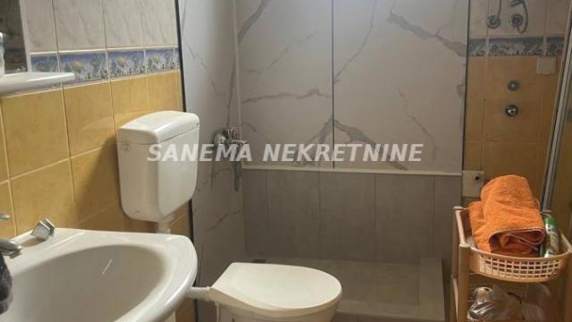 Kuća, četvorosoban, Izdavanje, 250m2, Svetozar Miletić, Okolno mesto, Sombor