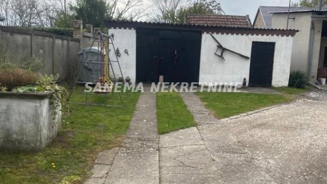 Kuća, četvorosoban, Izdavanje, 250m2, Svetozar Miletić, Okolno mesto, Sombor